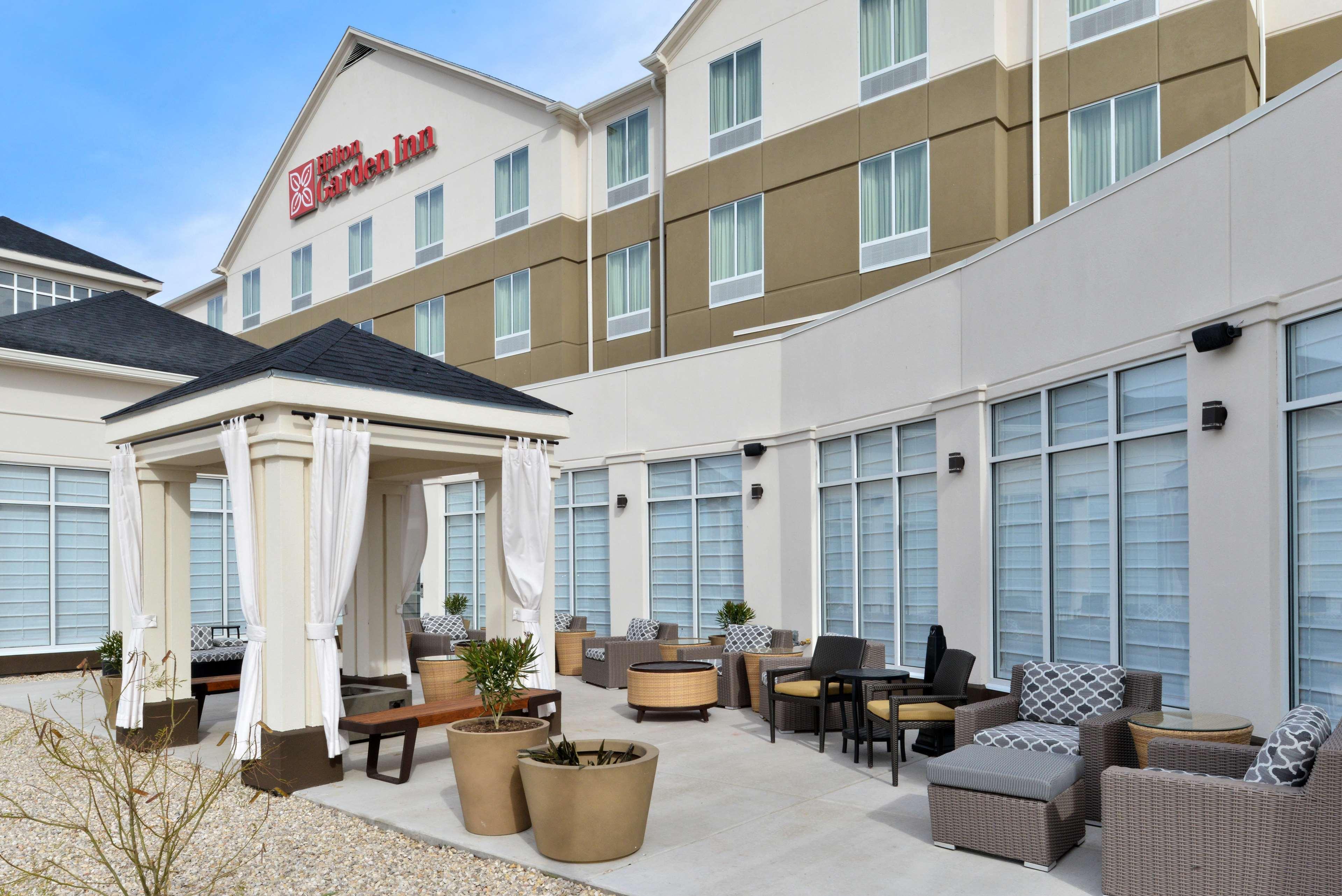 Hilton Garden Inn Hobbs Exteriör bild