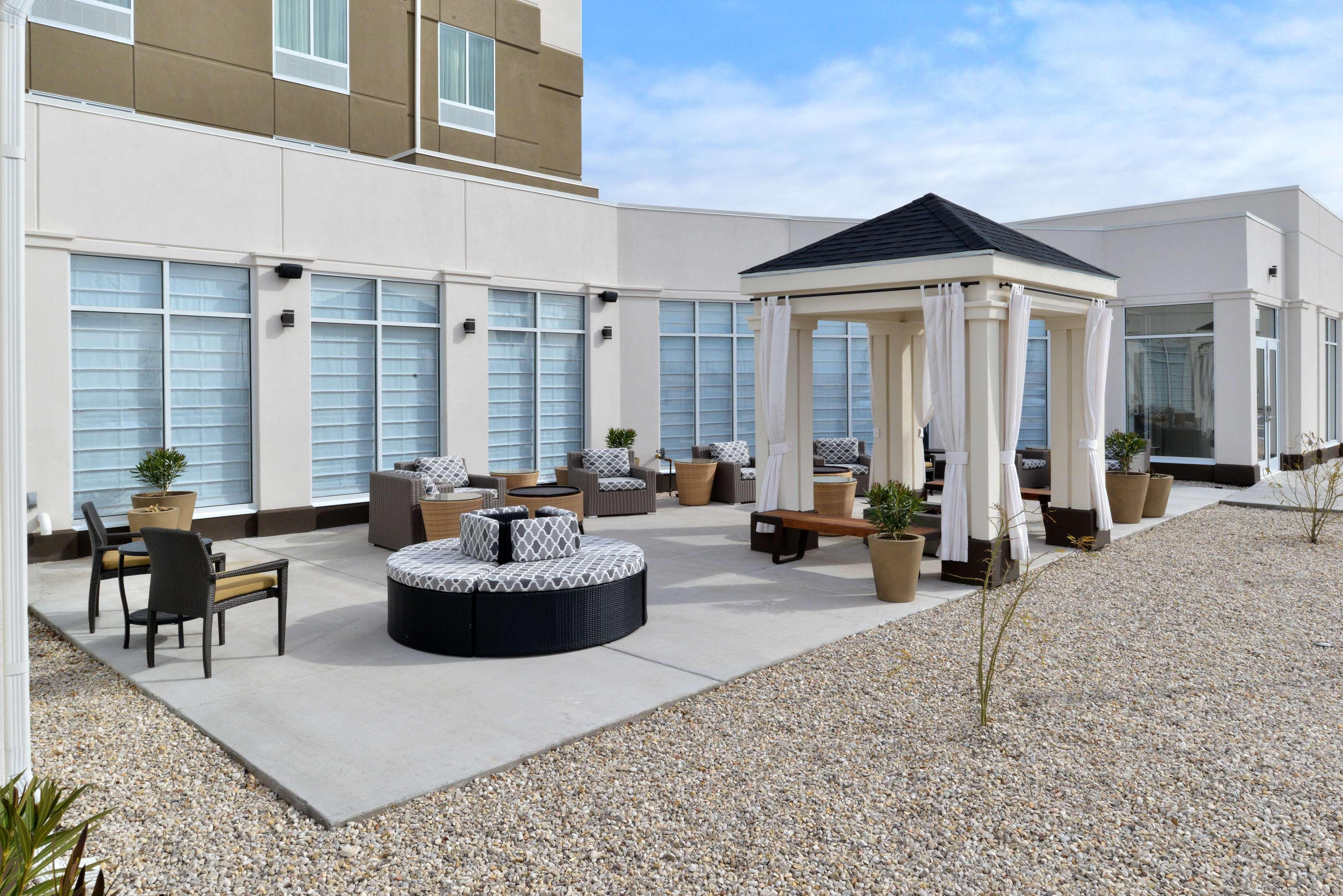 Hilton Garden Inn Hobbs Exteriör bild